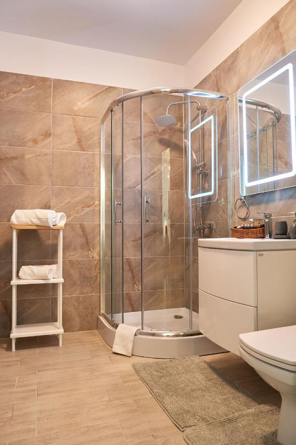 Vanilla Luxury Apartment Spa N Pool Beach Resort Năvodari Extérieur photo
